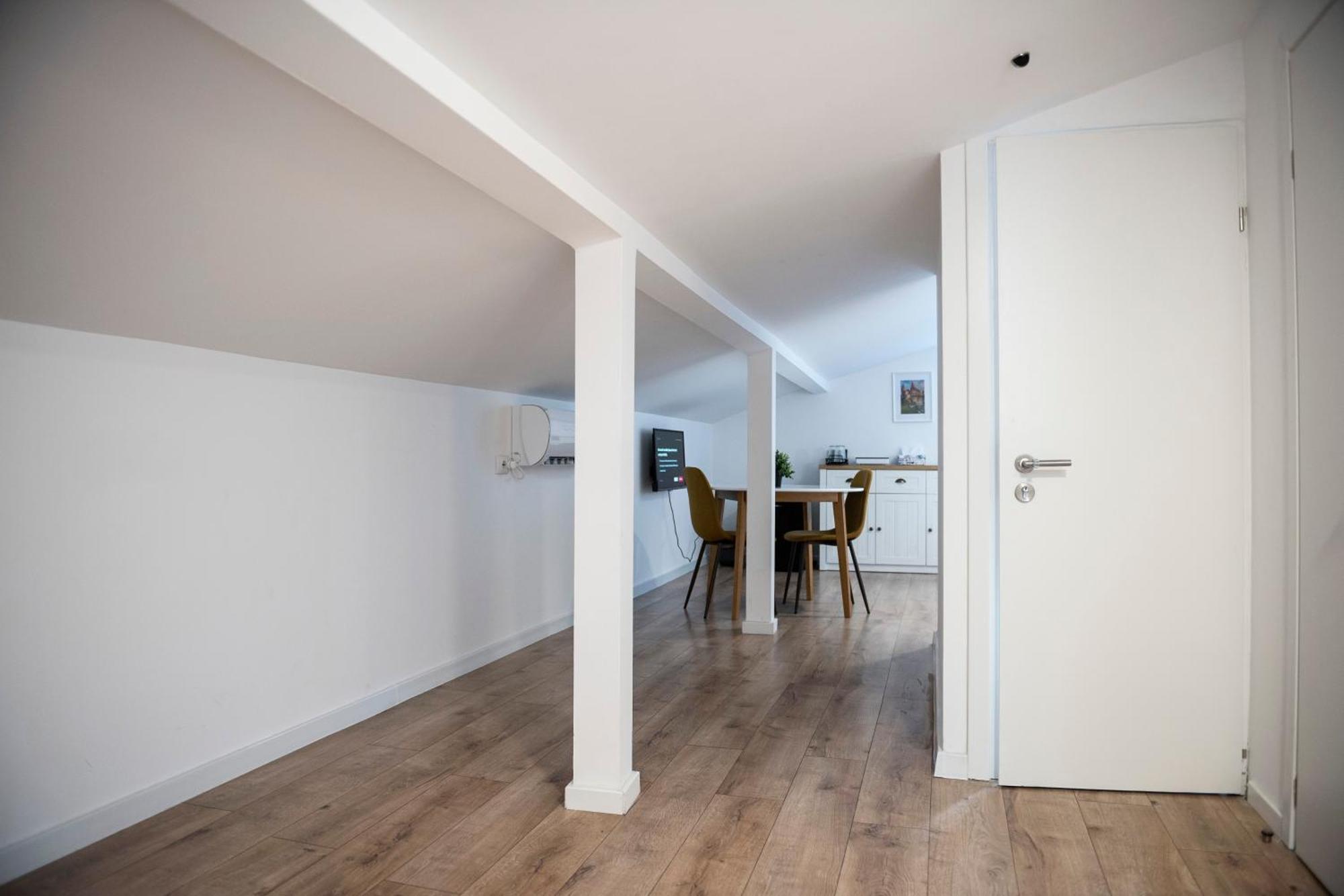 Lazynest Residence Bukarest Værelse billede