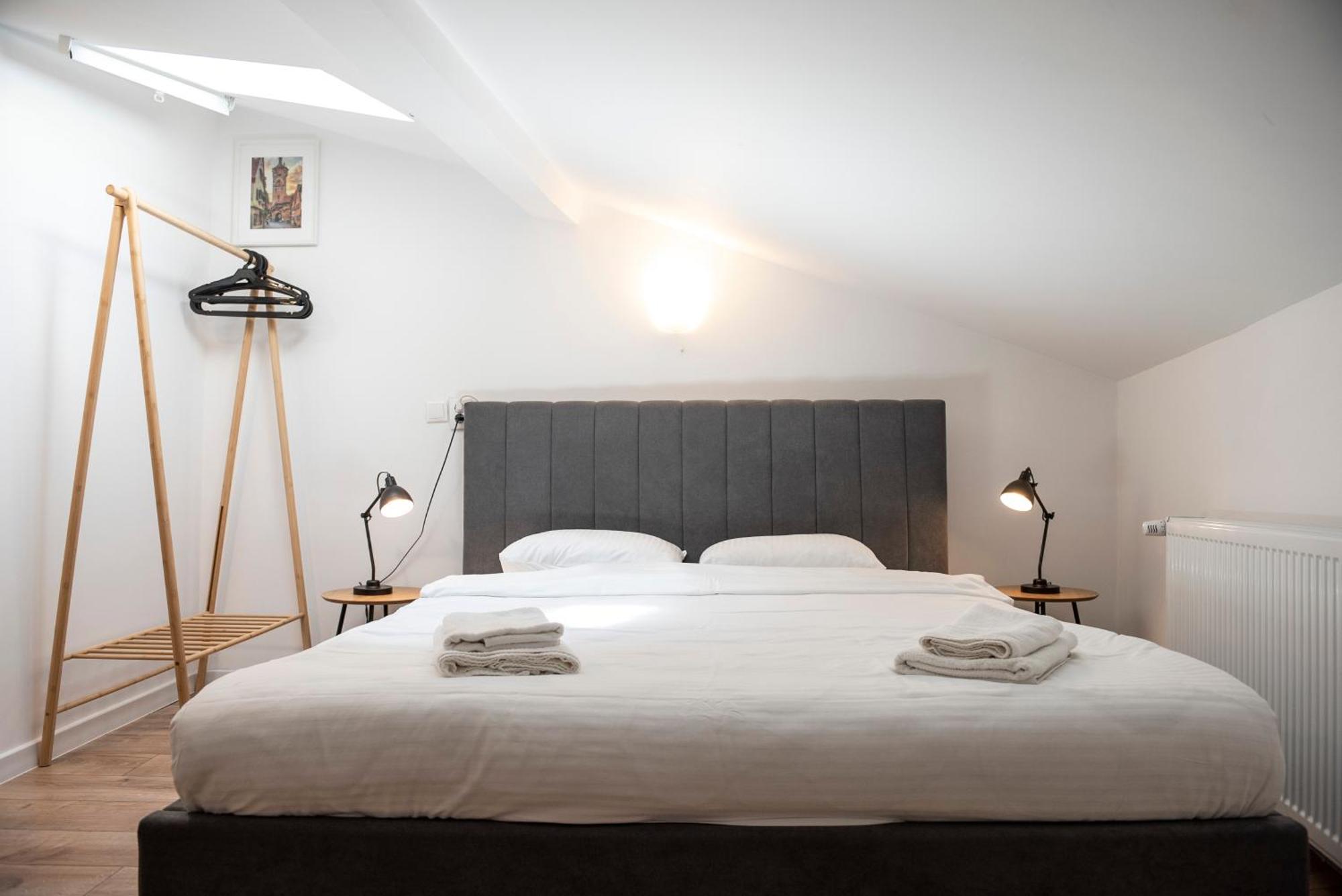 Lazynest Residence Bukarest Eksteriør billede